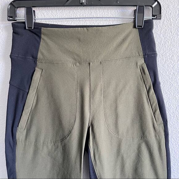 Athleta Highline Hybrid Ankle Tight Dark Green Black Leggings - Picture 2 of 12